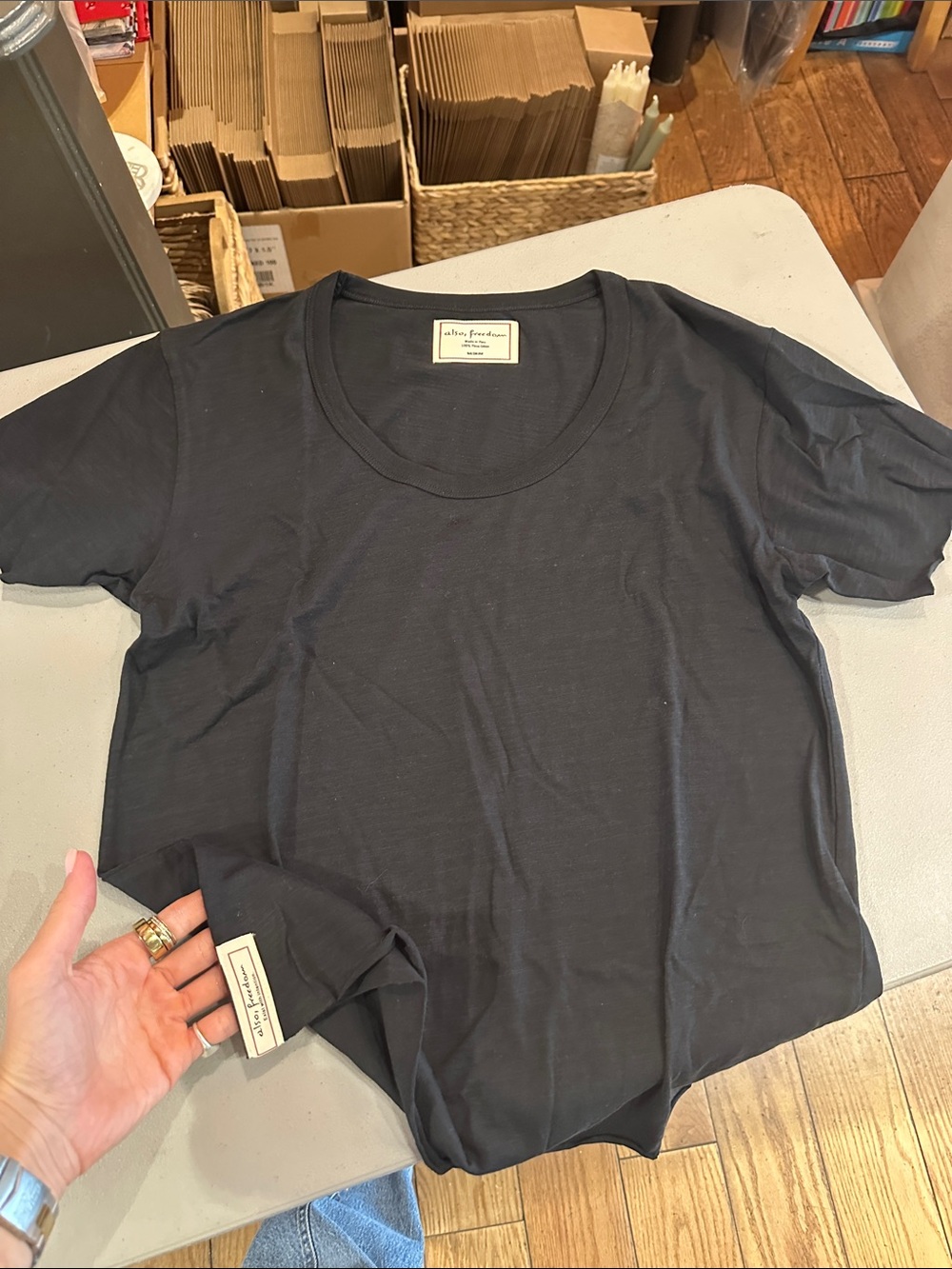 also, freedom Black Scoop Neck slub cotton Short Sleeve Tee